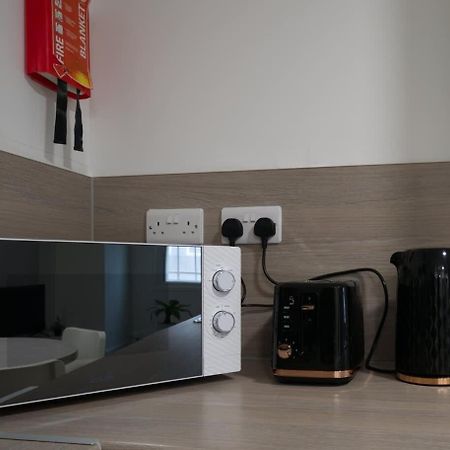 2Br City Centre Apt, Self Check In, Wifi, By Derbnb Шефилд Екстериор снимка