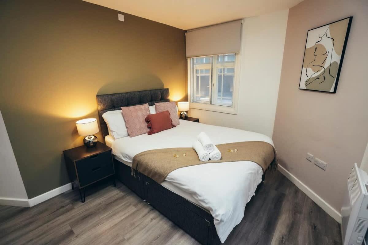 2Br City Centre Apt, Self Check In, Wifi, By Derbnb Шефилд Екстериор снимка